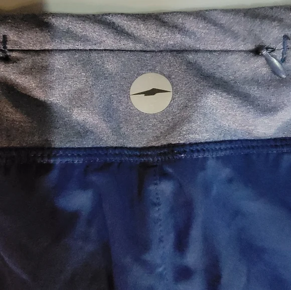 Avia womens work out shorts. 4/6 - Picture 5 of 6